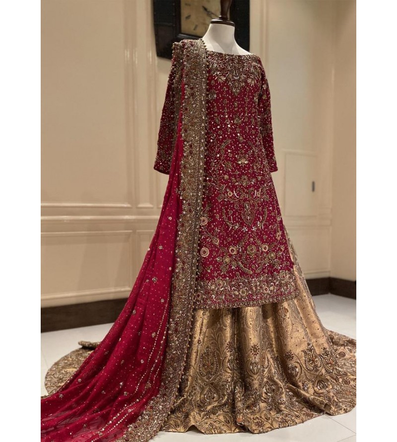 Momina Teli - Shop online mominateli.com Jahah Ara : A quintessential bridal  ensemble for the bride who wants a classic heritage look for her big day. A  fuschia pink long shirt embellished